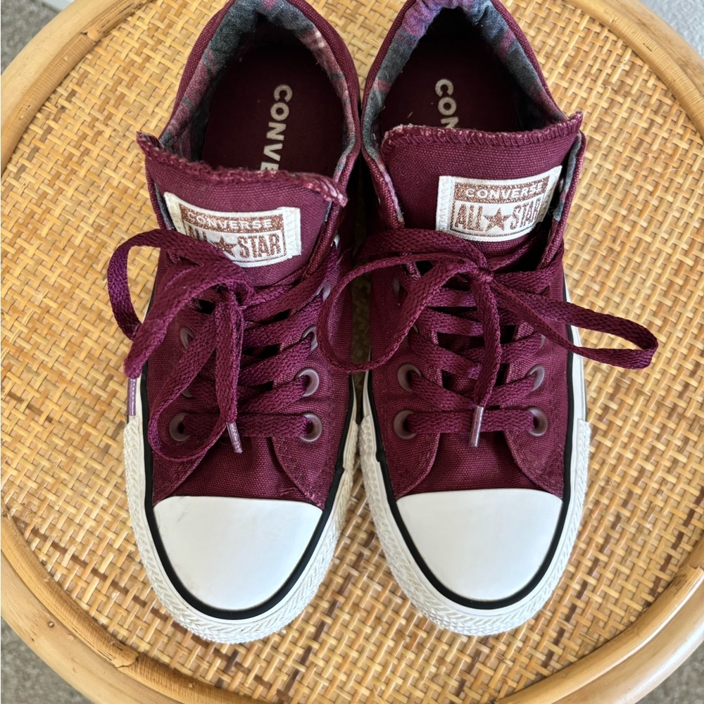 Women’s Converse Burgundy Low Tops